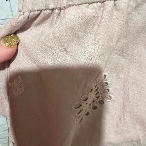 Listicle Eyelet Romper With Adjustable Straps And Pockets Size Medium - Picture 4 of 6